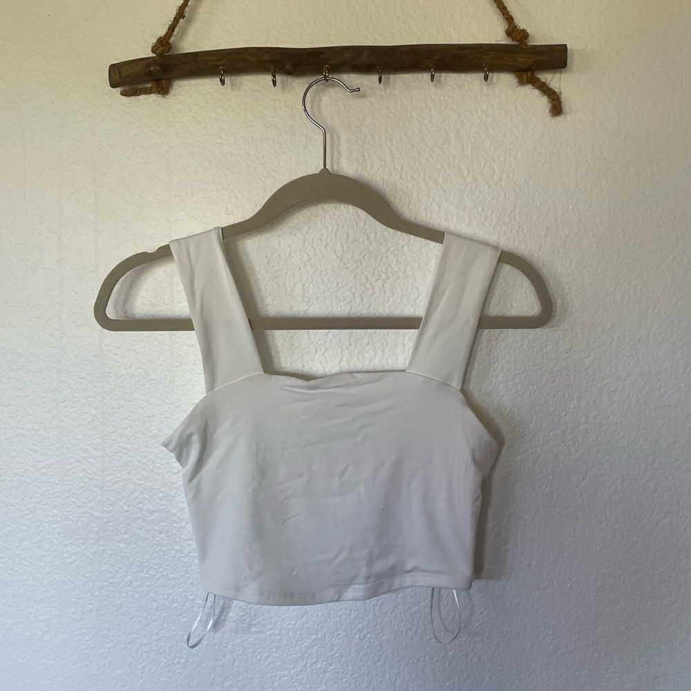 Bailey 44 white crop top - Picture 5 of 7